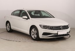 Volkswagen Passat B8 , Salon Polska, Automat, Navi, Klimatronic, Tempomat,