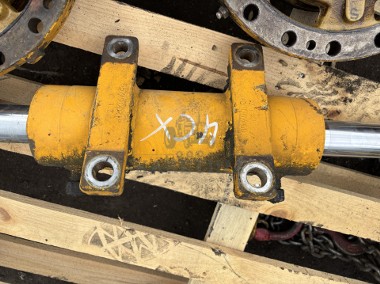 JCB 4CX - siłownik skrętu 557/90021-1