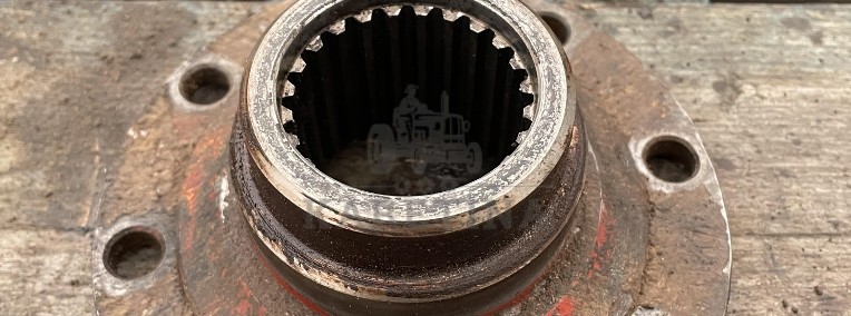 ZF 4PW45H1 Zettelmayer Volvo - skrzynia biegów - piasta dekiel-1