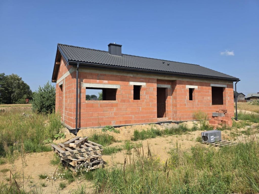 Dom na sprzedaż, 4 pokoje, 111 m², Dobroń