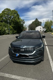 Auto zadbane z udokumentowaną książką serwisową  w salonie  skody -2