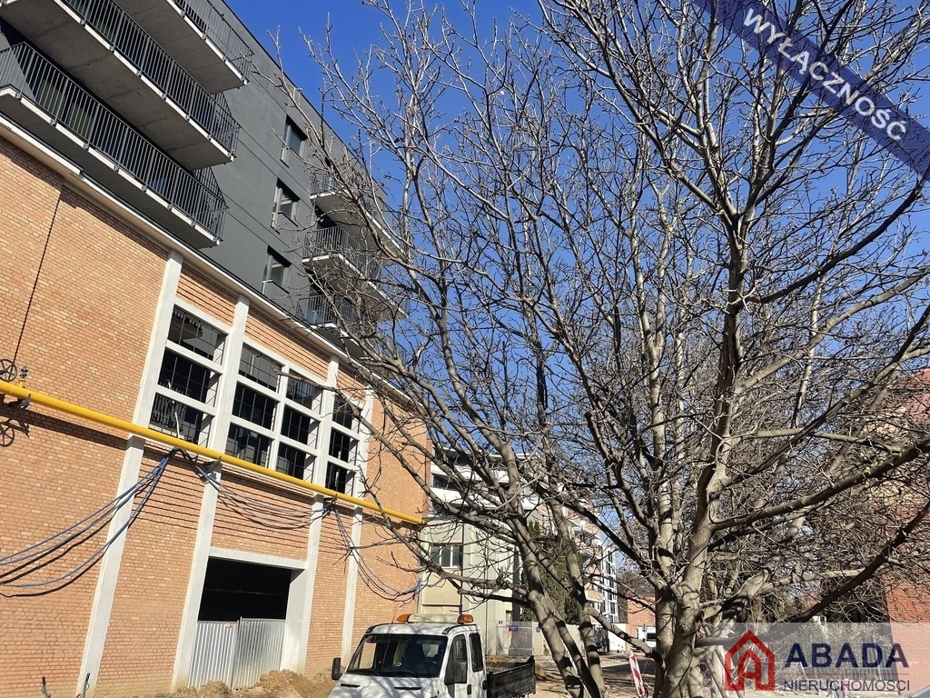 Piękny lokal 61m Ursus Fabrica - Widok 3