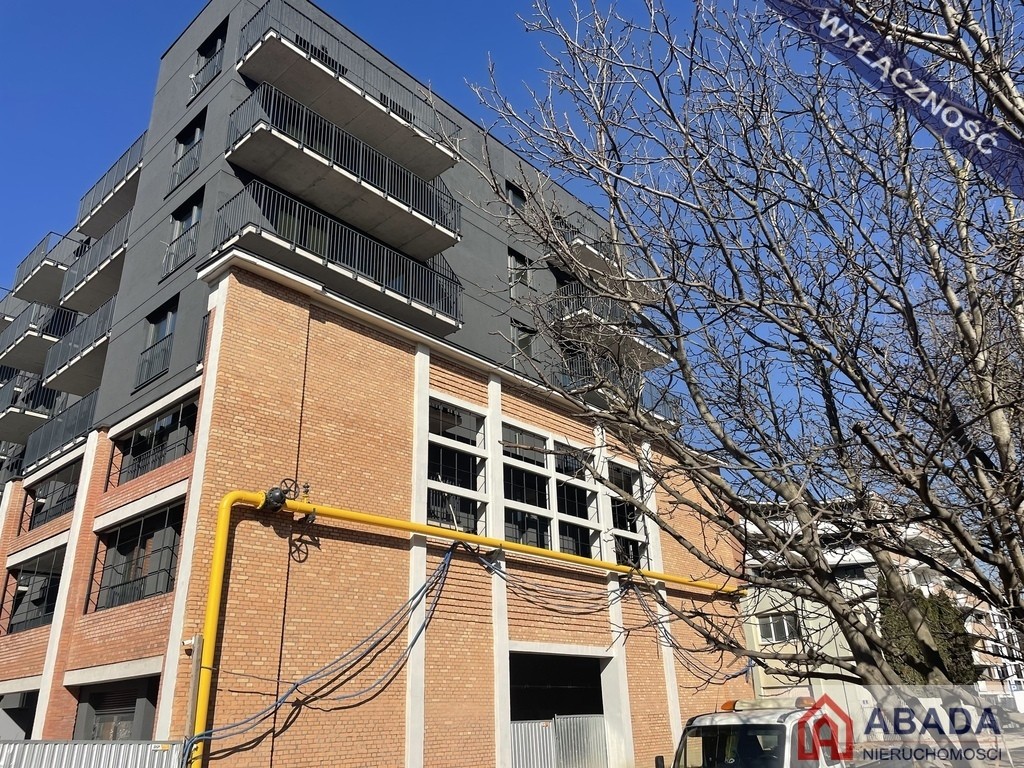 Piękny lokal 61m Ursus Fabrica - Widok 6