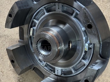 John Deere 6910 6910S Bęben Wałek Sprzęgłowy R95371 R109523 R220028-1