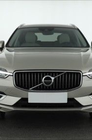 Volvo XC60 II , Salon Polska, 235 KM, Automat, Skóra, Navi, Klimatronic,-2