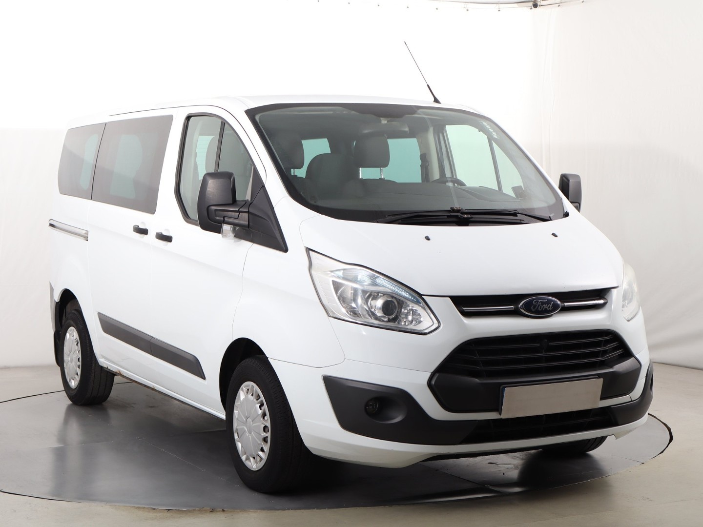 Ford Transit Custom , L1H1, 6 Miejsc