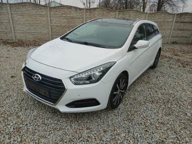 Bardzo bogato wyposażony-1