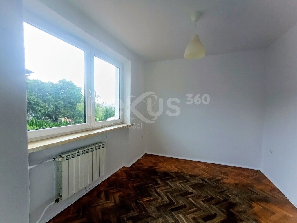 Dom 200 m² z częścią komercyjną – dla inwestora - Więcej