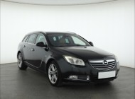 Opel Insignia , Xenon, Klimatronic, Tempomat, Parktronic,
