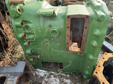 John Deere 7R 330 7R330 Obudowa Skrzyni Biegów DTF3 IVT R558736 R558734 RE582809-1