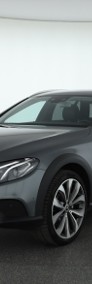 Mercedes-Benz Klasa E W213 , 194 KM, Automat, VAT 23%, Skóra, Navi, Klimatronic,-3