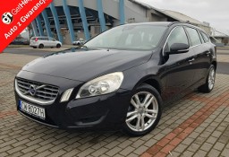 Volvo V60 I 2,0D Momentum 5 cylindrowy Navi Zarejestrowany Gwarancja serwis Volv