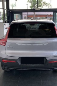 Volvo XC40 B4 Plus Dark 2.0 B4 Plus Dark (197 KM) Kamera o zasięgu 360°-2