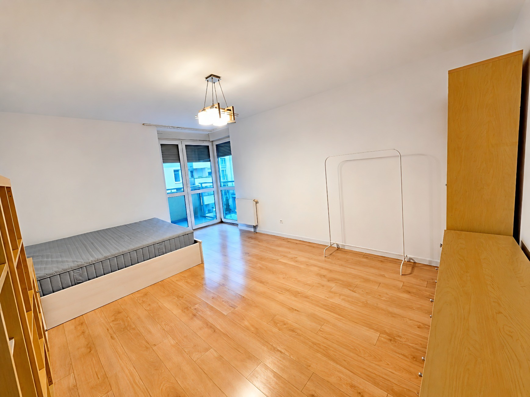 Jasne 2 pokoje z dużym balkonem w zieleni, 51 m² bezpośrednio - Widok 3