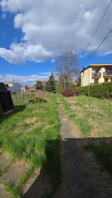 Działka blisko Stawów Jana | 556 m² ul. Szkolna - Widok 2