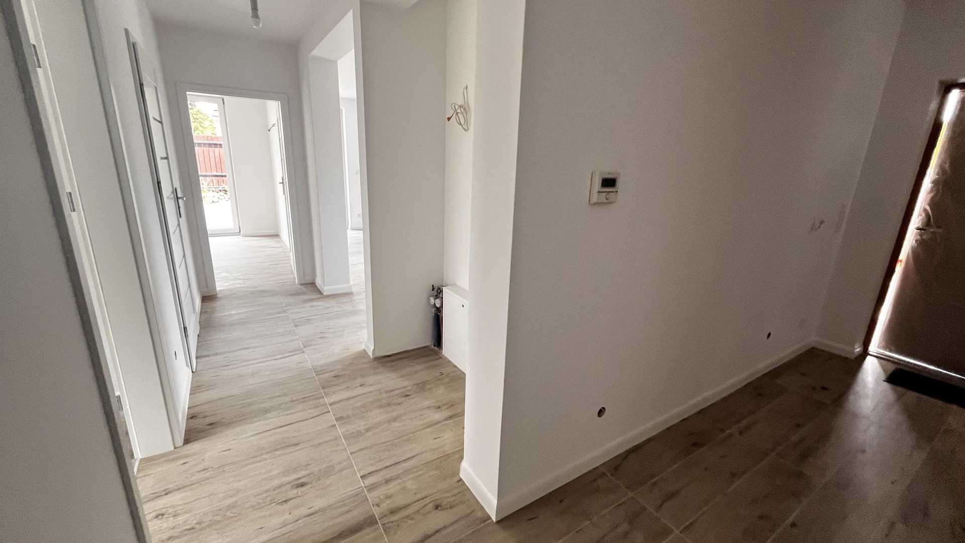 Nowoczesny Budynek Wolnostojący • Idealny na Biuro lub Siedzibę Firmy – pohled 5