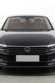 Volkswagen Passat B8 , Salon Polska, Automat, Skóra, Navi, Klimatronic, Tempomat,-2