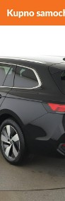 Volkswagen Passat B8 mHEV automat full LED virtual cocpit el. sterowanie i grzane fotele-4