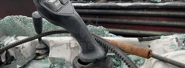 Manitou MLT 634 - joystick-1