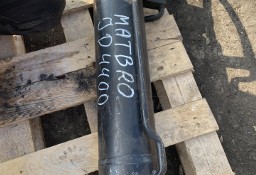 Matbro John Deere - siłownik wychyłu łyżki