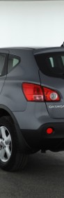 Nissan Qashqai I , Klima, Parktronic-4