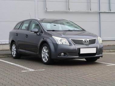 Toyota Avensis III , Klimatronic, Parktronic,ALU-1