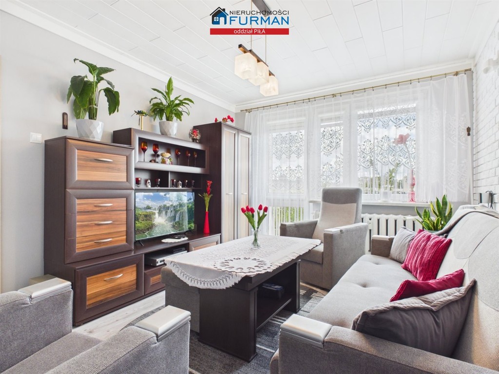 Mieszkanie 4 pokojowe o pow. 56,2m- balkon, blok