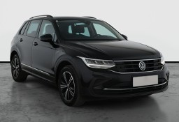 Volkswagen Tiguan , Salon Polska, 1. Właściciel, DSG, VAT 23%, Navi,