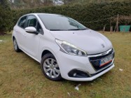 Peugeot 208 I .