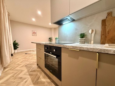 <p>Wyposażone M3 | CO Gazowe | Po remoncie | 1 Piętro | ŚUM | Strefa Ekonomiczna</p>-1