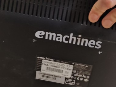 Monitor "Emachines: 17T6W -1