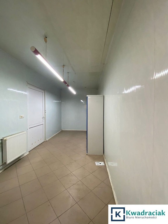 Lokal użytkowy 180 m² w Jaśle, biura + hala 80 m² – pohled 6