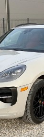 Porsche Macan-4