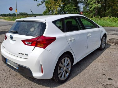 Toyota Auris II Auris Hybrid-1