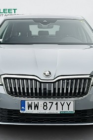 Skoda Superb III 1.5 TSI Ambition DSG Hatchback. WW871YY-2