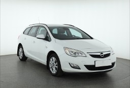 Opel Astra J , Klima, Tempomat, Parktronic, Podgrzewane siedzienia,ALU