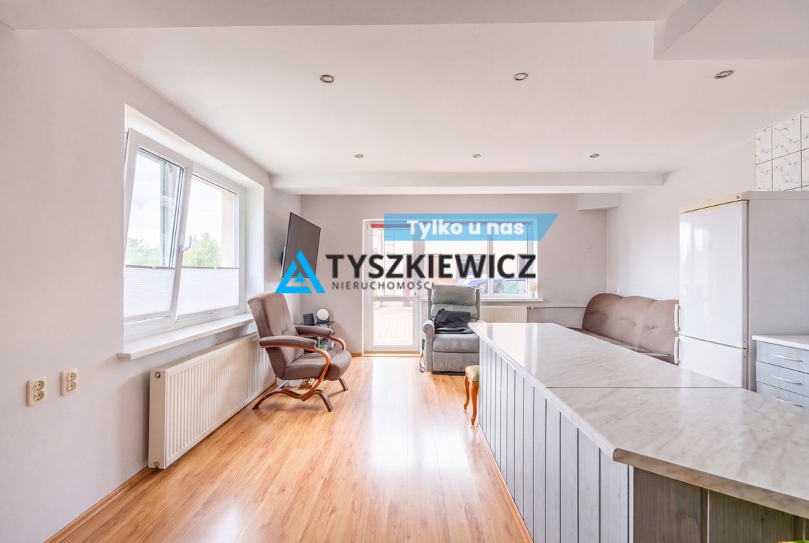 Dom na sprzedaż, 7 pokoi, 198 m², Brusy