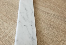 Cokół marmurowy CARRARA BIANCO wys. +/- 4,7 cm