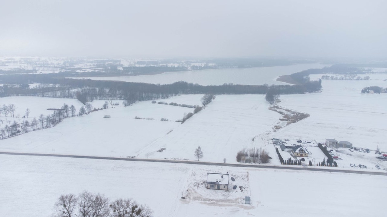 Nowy dom z dużą działką blisko jeziora - Widok 4