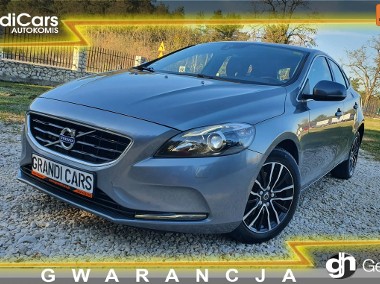 Volvo V40 II 2.0 D2 170KM # Momentum # BiXenon # Skóra # Navi # Serwis do Końca !-1