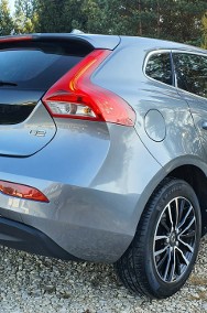 Volvo V40 II 2.0 D2 170KM # Momentum # BiXenon # Skóra # Navi # Serwis do Końca !-2