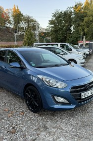 Hyundai i30 II LIFTING-1.4i-101km-Bezwypadkowy-Navi-Kamera-PDC-Klima-Dzienne LED-2