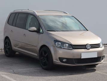 Volkswagen Touran II , Navi, Klimatronic, Tempomat, Parktronic,ALU