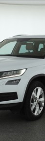 Skoda Kodiaq , Salon Polska, Serwis ASO, 190 KM, Automat, 7 miejsc, Skóra,-3