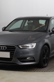 Audi A3 III (8V) , Navi, Xenon, Bi-Xenon, Klimatronic, Tempomat, Parktronic,-2