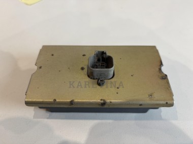 New Holland T6 T7 T8 T9 TG TJ - moduł sterownik 4-pinowy 284638A2-2