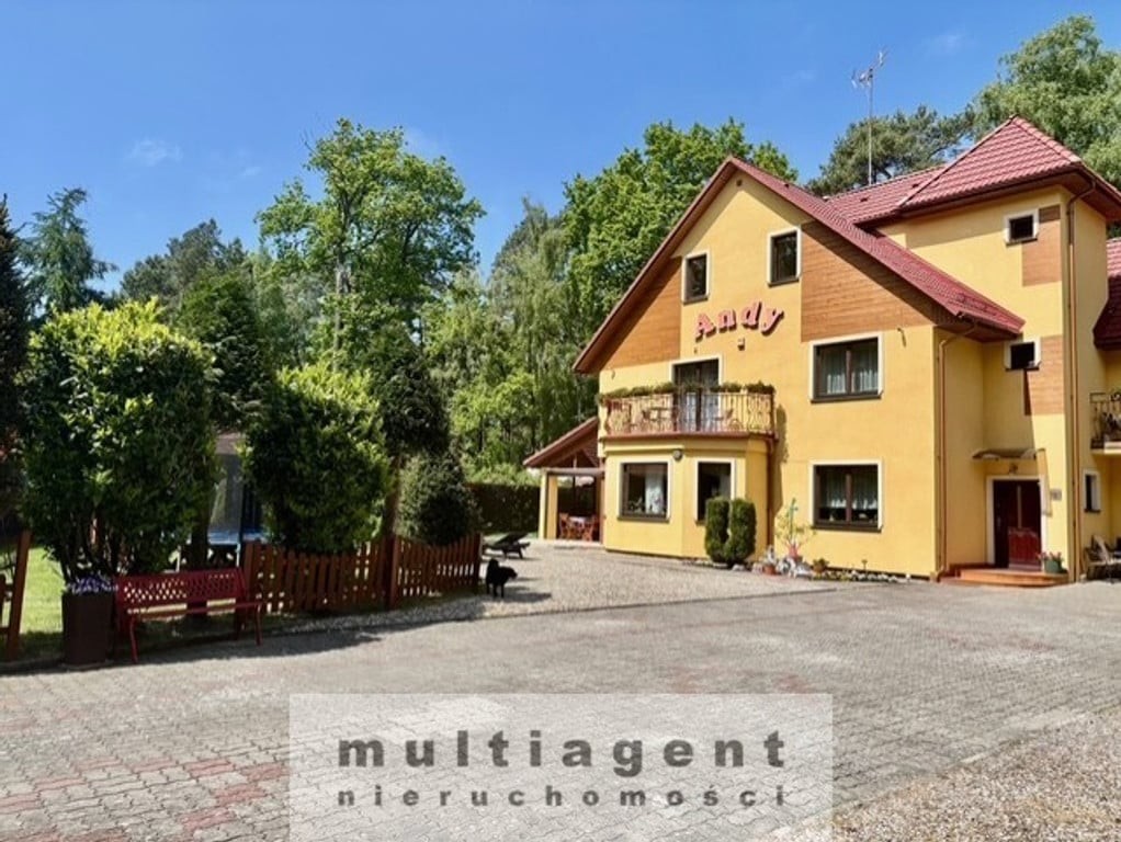 Dom na sprzedaż, 9 pokoi, 490 m², Pobierowo