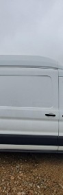 Ford Transit-4