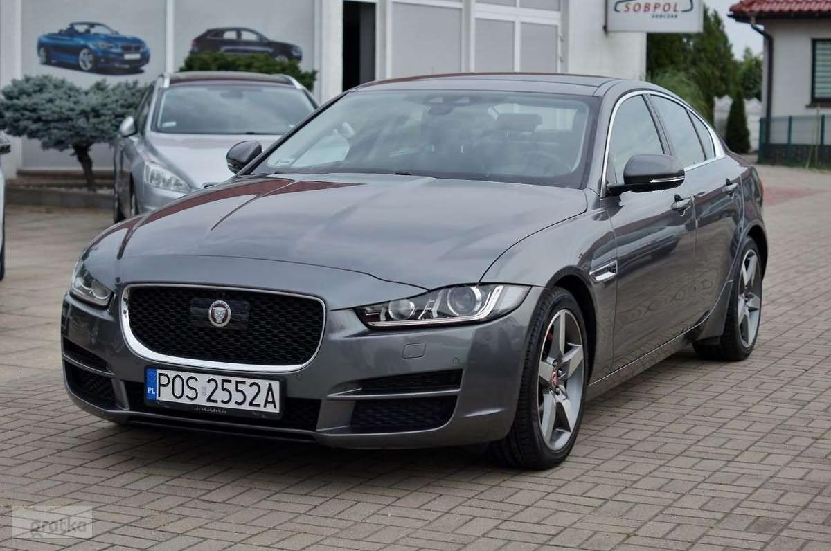 Jaguar XE I 20d 180KM Skóra, Szyberdach, Navi, Ksenon, Kamera,