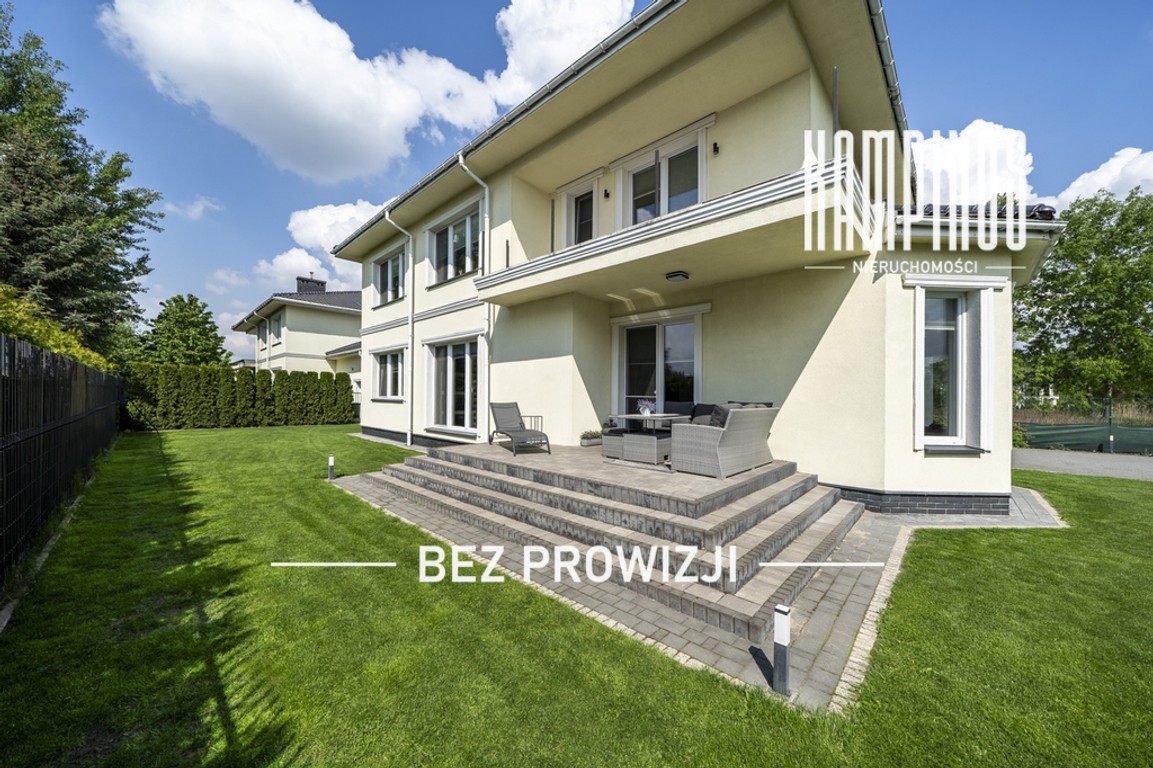 Przestronny, rodzinny dom w otulinie Kampinosu - View 4